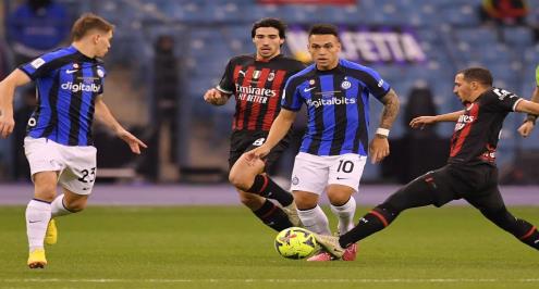 اللقب السابع.. إنتر يقسو على ميلان في "ليلة زرقاء" بكأس السوبر الإيطالي